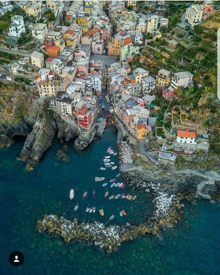 Ca'La Luna - In Centro Con Terrazza Apartman Riomaggiore Kültér fotó