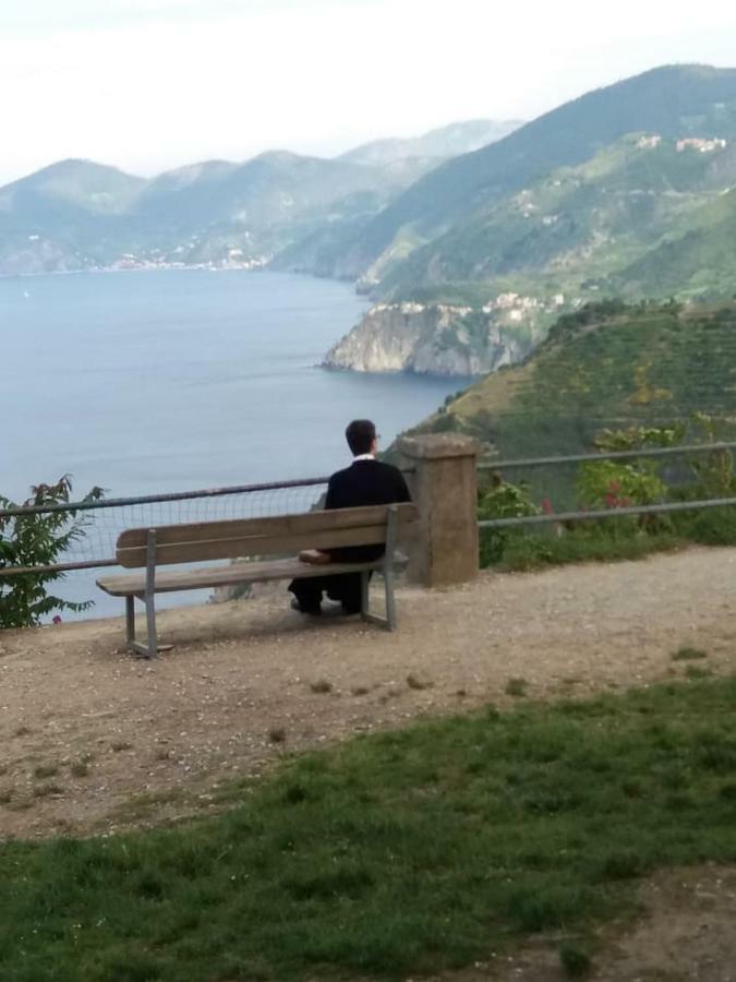 Ca'La Luna - In Centro Con Terrazza Riomaggiore Kültér fotó
